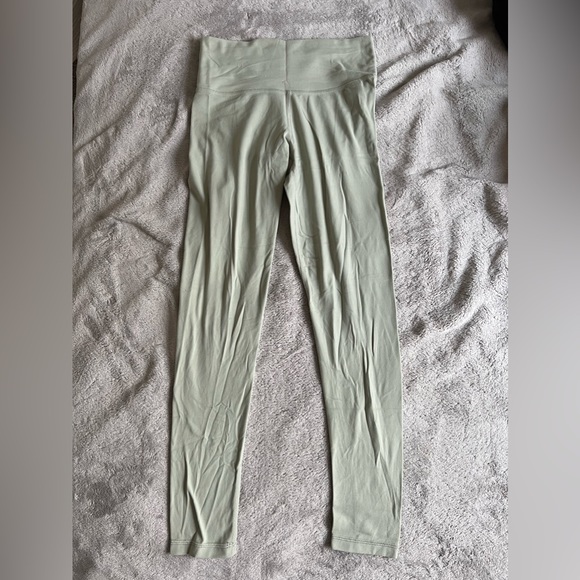 Aritzia TnaBUTTER Leggings - Green - Picture 2 of 3